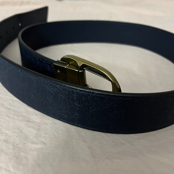 Robert Graham Battlestar Belt - Picture 1 of 5